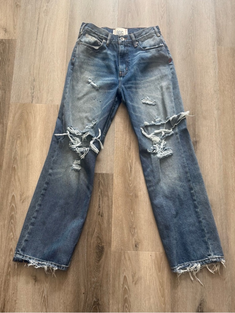 BDG Distressed Straight-Leg Jeans in Medium Blue Wash